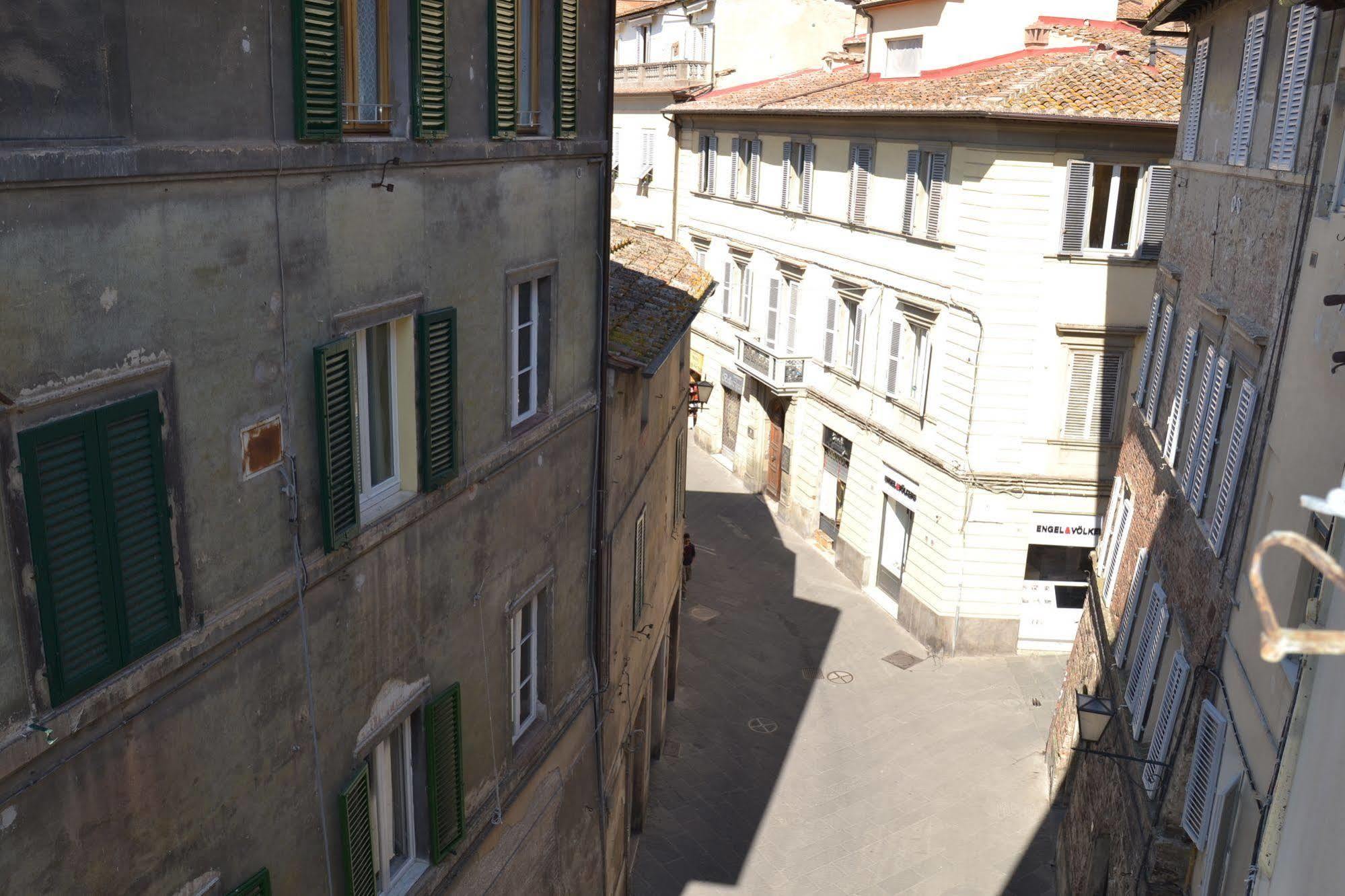 La Casa Di Antonella Hotel Siena Exterior photo